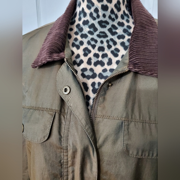 Liz Sport Petite Water & Wind Resistant Jacket - Picture 7 of 15